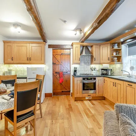 Nans - Uk43350 Holiday home Whitby