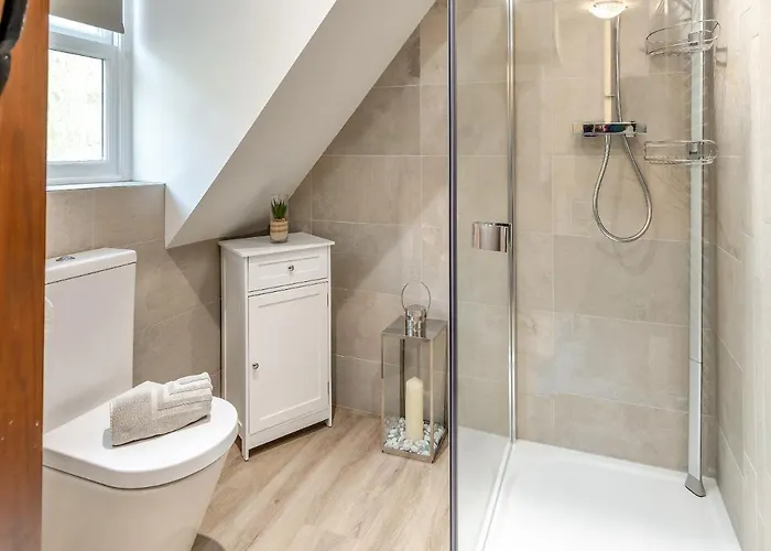 Nans - Uk43350 * Whitby