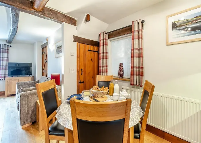 Nans - Uk43350 Holiday home *