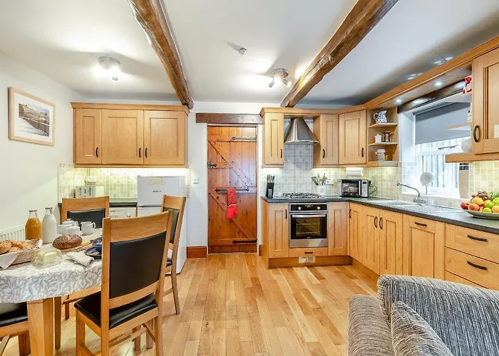 Nans - Uk43350 Holiday home Whitby