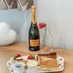 Holiday home Nans - Uk43350 Whitby